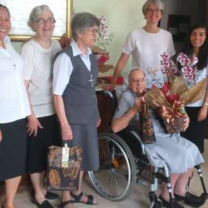 BODAS DE DIAMANTE DE VIDA RELIGIOSA CONSAGRADA