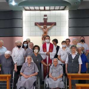 BODAS DE DIAMANTE DE VIDA RELIGIOSA CONSAGRADA