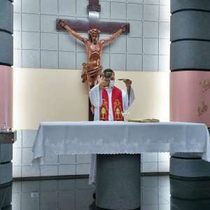 BODAS DE DIAMANTE DE VIDA RELIGIOSA CONSAGRADA