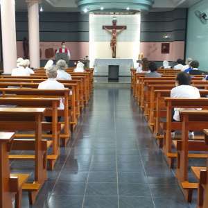 BODAS DE DIAMANTE DE VIDA RELIGIOSA CONSAGRADA