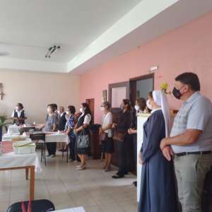 DIZER SIM A DEUS NA VIDA RELIGIOSA PARA TESTEMUNHAR O AMOR