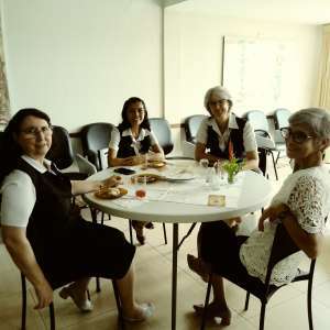 DIZER SIM A DEUS NA VIDA RELIGIOSA PARA TESTEMUNHAR O AMOR