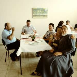 DIZER SIM A DEUS NA VIDA RELIGIOSA PARA TESTEMUNHAR O AMOR