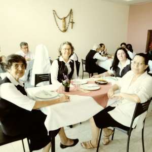 DIZER SIM A DEUS NA VIDA RELIGIOSA PARA TESTEMUNHAR O AMOR