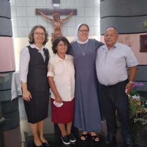 DIZER SIM A DEUS NA VIDA RELIGIOSA PARA TESTEMUNHAR O AMOR