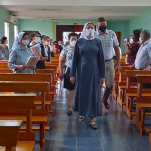 DIZER SIM A DEUS NA VIDA RELIGIOSA PARA TESTEMUNHAR O AMOR