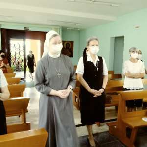 DIZER SIM A DEUS NA VIDA RELIGIOSA PARA TESTEMUNHAR O AMOR