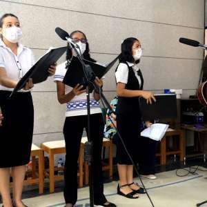 DIZER SIM A DEUS NA VIDA RELIGIOSA PARA TESTEMUNHAR O AMOR