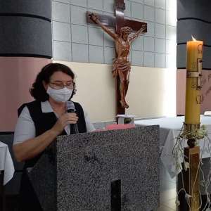 DIZER SIM A DEUS NA VIDA RELIGIOSA PARA TESTEMUNHAR O AMOR