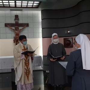 DIZER SIM A DEUS NA VIDA RELIGIOSA PARA TESTEMUNHAR O AMOR