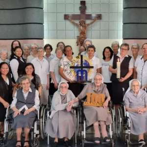 100 ANOS DE VIDA DA IR. M. JOHANNITA