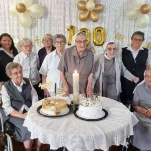 100 ANOS DE VIDA DA IR. M. JOHANNITA
