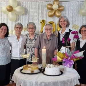 100 ANOS DE VIDA DA IR. M. JOHANNITA