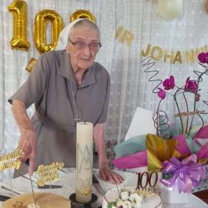100 ANOS DE VIDA DA IR. M. JOHANNITA