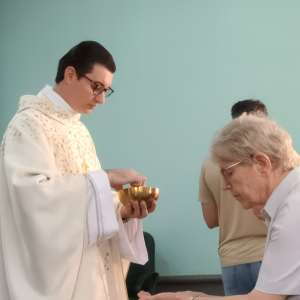 DIA MUNDIAL DA VIDA CONSAGRADA E RENOVAÇÃO DE VOTOS