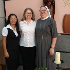 DIA MUNDIAL DA VIDA CONSAGRADA E RENOVAÇÃO DE VOTOS