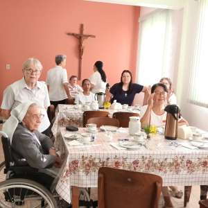 DIA MUNDIAL DA VIDA CONSAGRADA E RENOVAÇÃO DE VOTOS