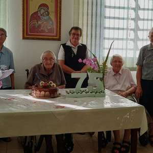 75 ANOS DE VIDA RELIGIOSA CONSAGRADA