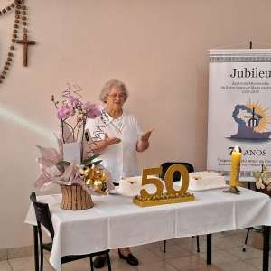JUBILEU DE 50 ANOS DE CONSAGRAÇÃO RELIGIOSA DA IRMÃ MARIA CLEIDE