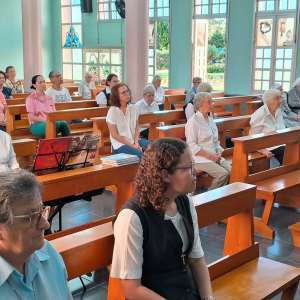 JUBILEU DE 50 ANOS DE CONSAGRAÇÃO RELIGIOSA DA IRMÃ MARIA CLEIDE