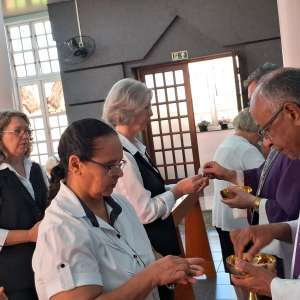JUBILEU DE 50 ANOS DE CONSAGRAÇÃO RELIGIOSA DA IRMÃ MARIA CLEIDE