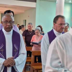 JUBILEU DE 50 ANOS DE CONSAGRAÇÃO RELIGIOSA DA IRMÃ MARIA CLEIDE