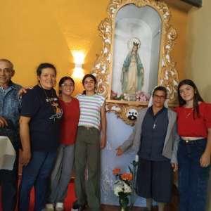 TRABALHOS MISSIONÁRIOS DAS IRMÃS DA COMUNIDADE VIRGEN DEL PILAR - PARAGUAI