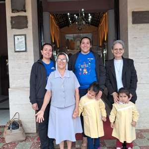 TRABALHOS MISSIONÁRIOS DAS IRMÃS DA COMUNIDADE VIRGEN DEL PILAR - PARAGUAI