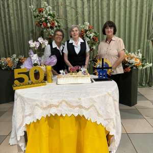JUBILEU DE 50 ANOS DE CONSAGRAÇÃO RELIGIOSA DA IRMÃ MARIA APARECIDA