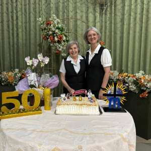 JUBILEU DE 50 ANOS DE CONSAGRAÇÃO RELIGIOSA DA IRMÃ MARIA APARECIDA