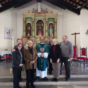 TRABALHOS MISSIONÁRIOS DAS IRMÃS DA COMUNIDADE SAN MIGUEL DE LAS MISIONES - PARAGUAI
