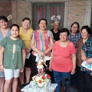 TRABALHOS MISSIONÁRIOS DAS IRMÃS DA COMUNIDADE SAN MIGUEL DE LAS MISIONES - PARAGUAI