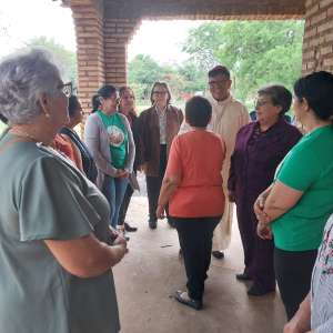 TRABALHOS MISSIONÁRIOS DAS IRMÃS DA COMUNIDADE SAN MIGUEL DE LAS MISIONES - PARAGUAI