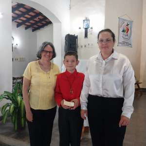 TRABALHOS MISSIONÁRIOS DAS IRMÃS DA COMUNIDADE SAN MIGUEL DE LAS MISIONES - PARAGUAI