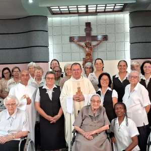 JUBILEU DE 25 E DE 60 ANOS DE VIDA RELIGIOSA CONSAGRADA