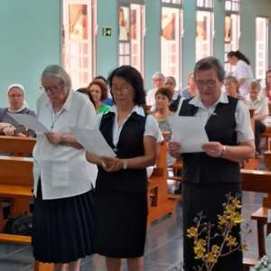 JUBILEU DE 25 E DE 60 ANOS DE VIDA RELIGIOSA CONSAGRADA