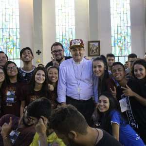 IRMÃS E FORMANDAS PARTICIPAM DA JORNADA DIOCESANA DA JUVENTUDE EM MANDAGUAÇU