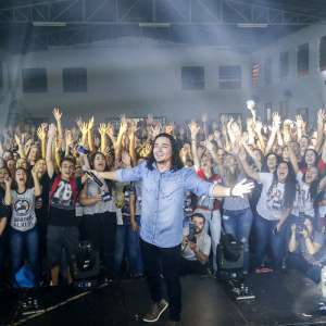 IRMÃS E FORMANDAS PARTICIPAM DA JORNADA DIOCESANA DA JUVENTUDE EM MANDAGUAÇU