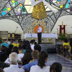 IRMÃS E FORMANDAS PARTICIPAM DA JORNADA DIOCESANA DA JUVENTUDE EM MANDAGUAÇU