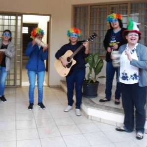 PARTILHANDO EXPERIÊNCIAS...