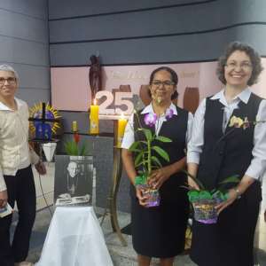 JUBILEU DE 25 ANOS DE VIDA RELIGIOSA CONSAGRADA