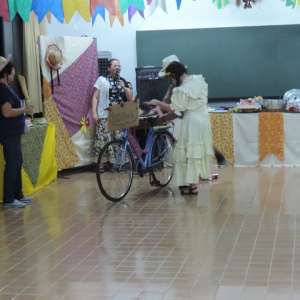 UMA FESTA CAIPIRA PRA LÁ DE ANIMADA!