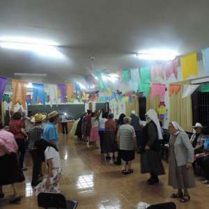 UMA FESTA CAIPIRA PRA LÁ DE ANIMADA!