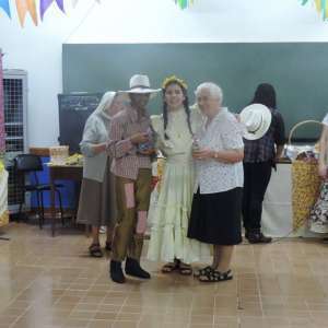 UMA FESTA CAIPIRA PRA LÁ DE ANIMADA!