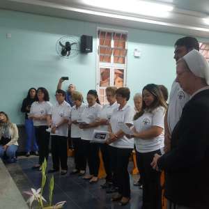 MISSA DE ENVIO DOS NOVOS LEIGOS MISSIONÁRIOS DO SANTO NOME DE MARIA