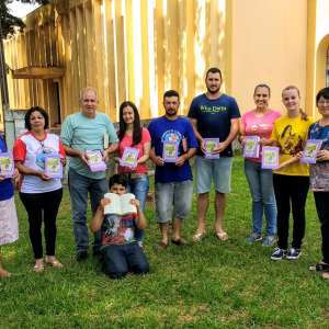 POR TRÁS DA PALAVRA