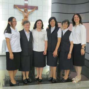 JUBILEU DE 25 E 50 ANOS DE VIDA RELIGIOSA CONSAGRADA