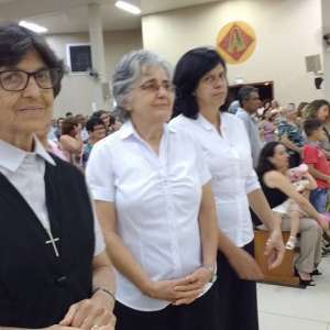 JUBILEU DE 25 E 50 ANOS DE VIDA RELIGIOSA CONSAGRADA