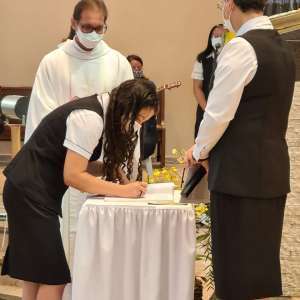 PROFISSÃO RELIGIOSA