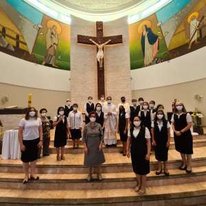 PROFISSÃO RELIGIOSA